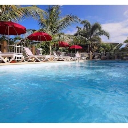 F2 Residence Oasis Terre Rouge A Saint Pierre Eksteriør billede