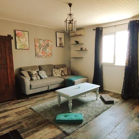 F2 Residence Oasis Terre Rouge A Saint Pierre Eksteriør billede